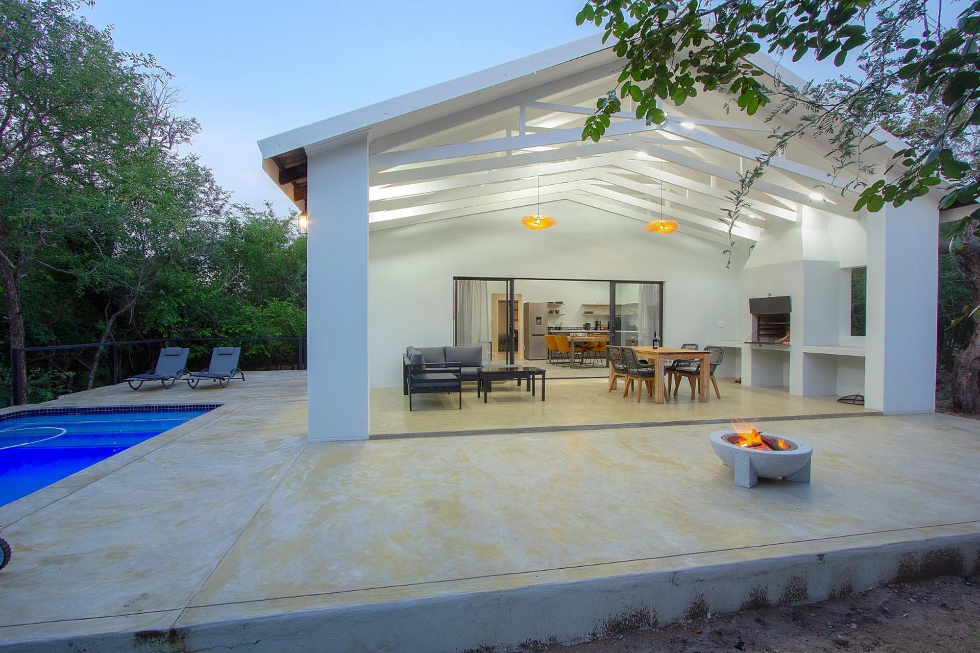 Maroela Safari House Villa