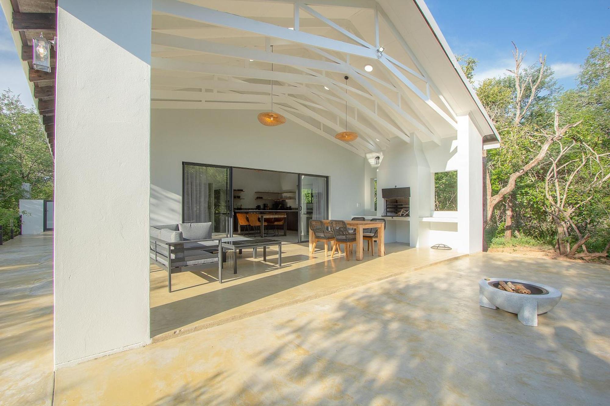 Maroela Safari House Villa